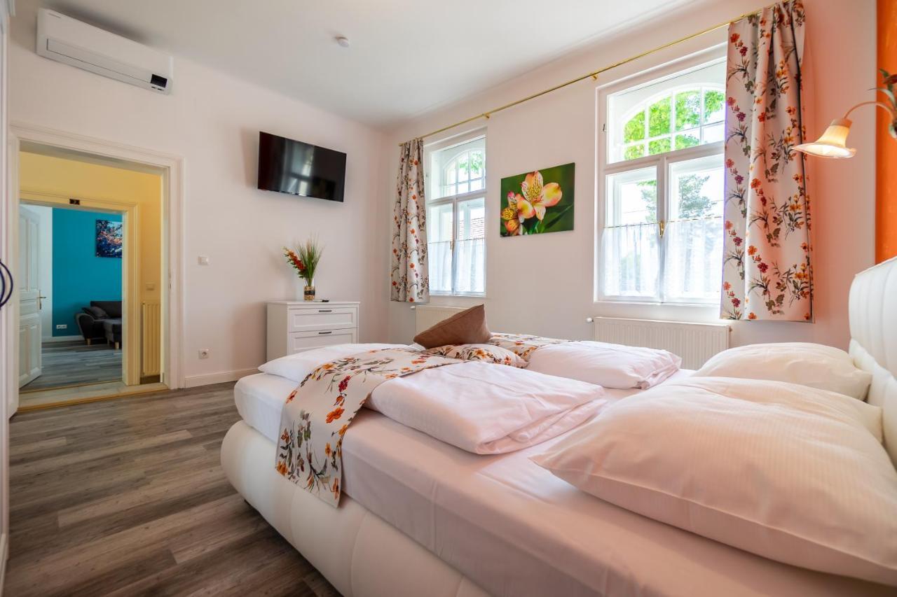 Albizia-Apartments Badeni járás Kültér fotó