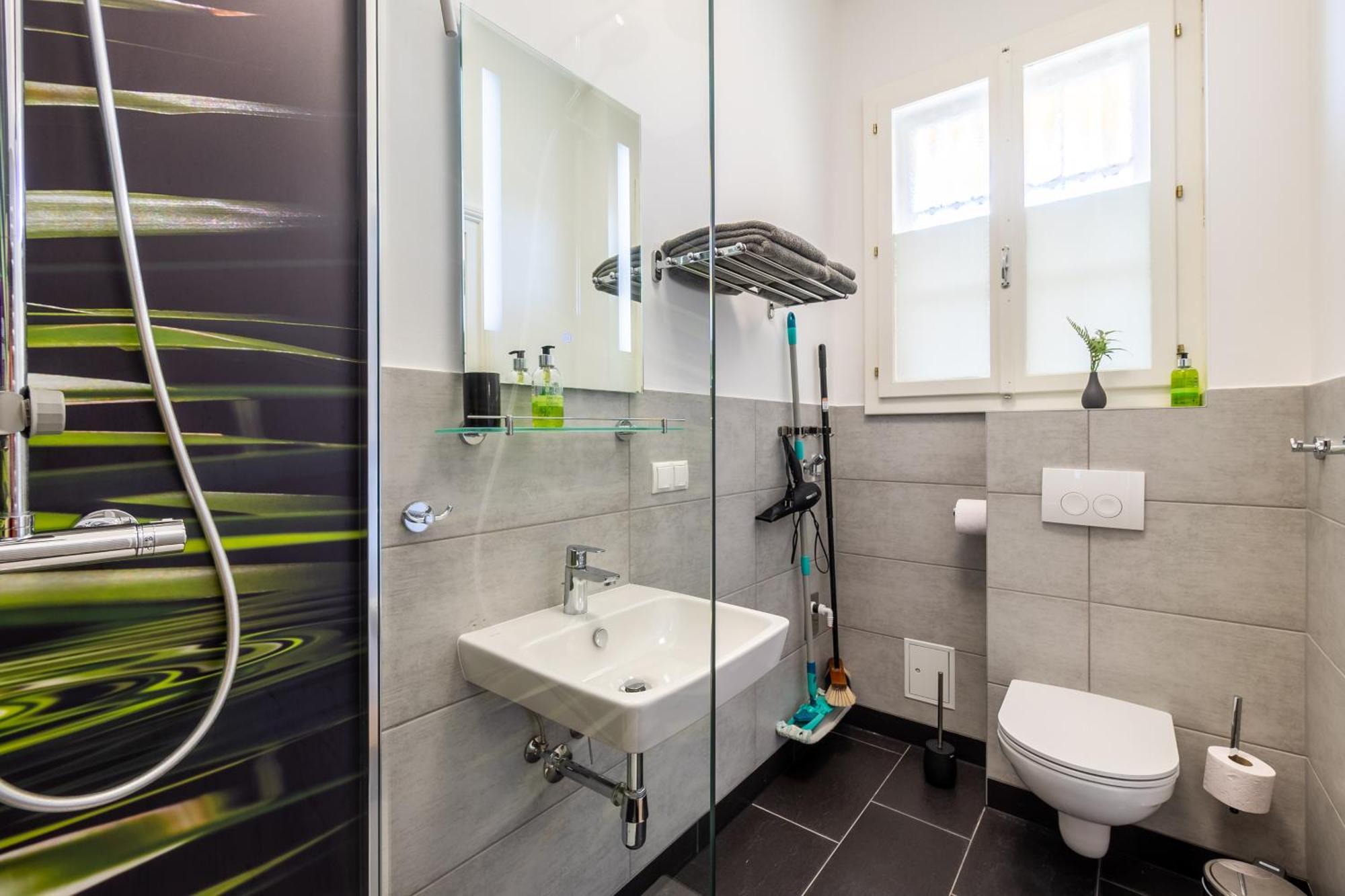 Albizia-Apartments Badeni járás Kültér fotó