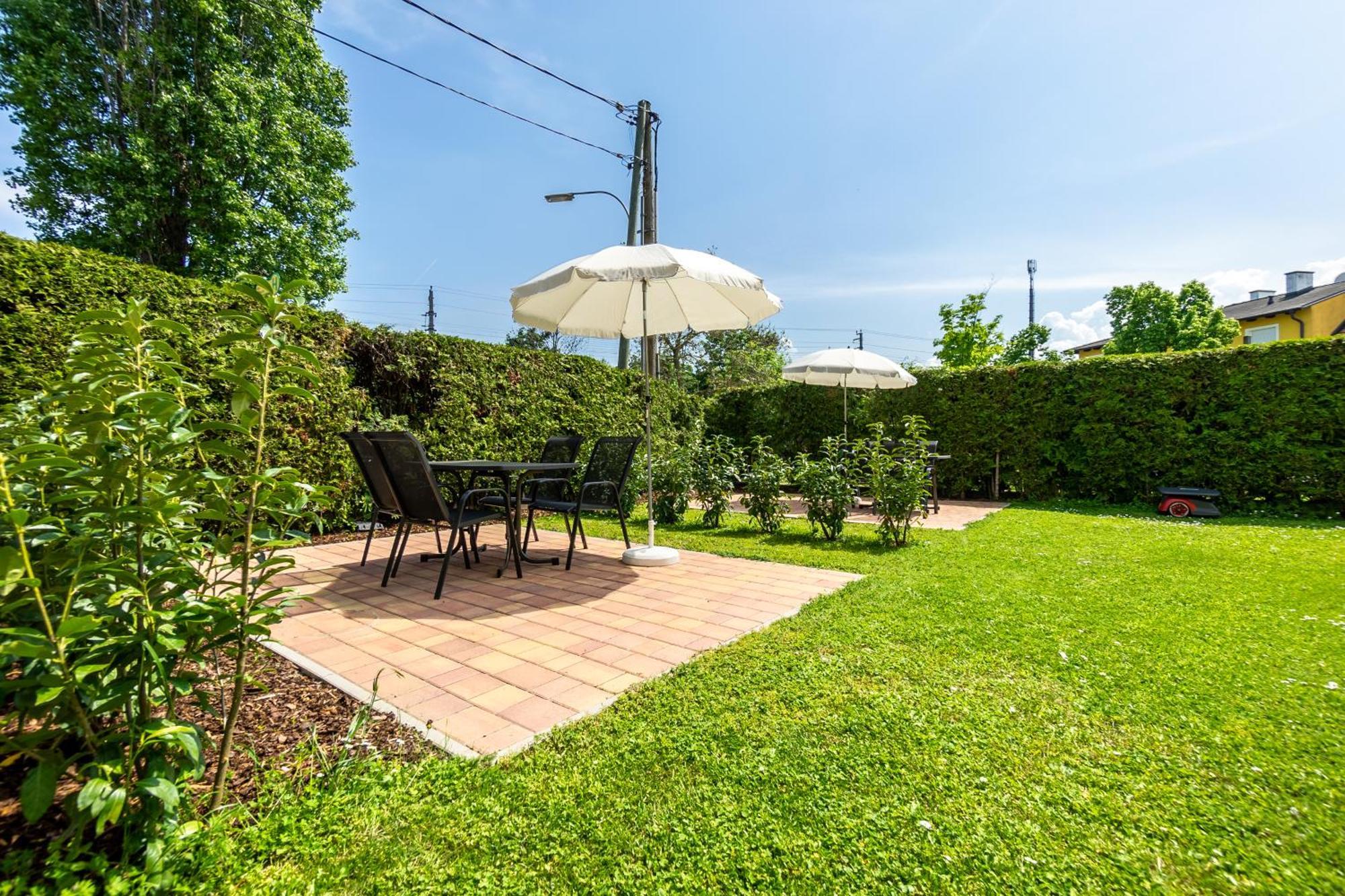 Albizia-Apartments Badeni járás Kültér fotó